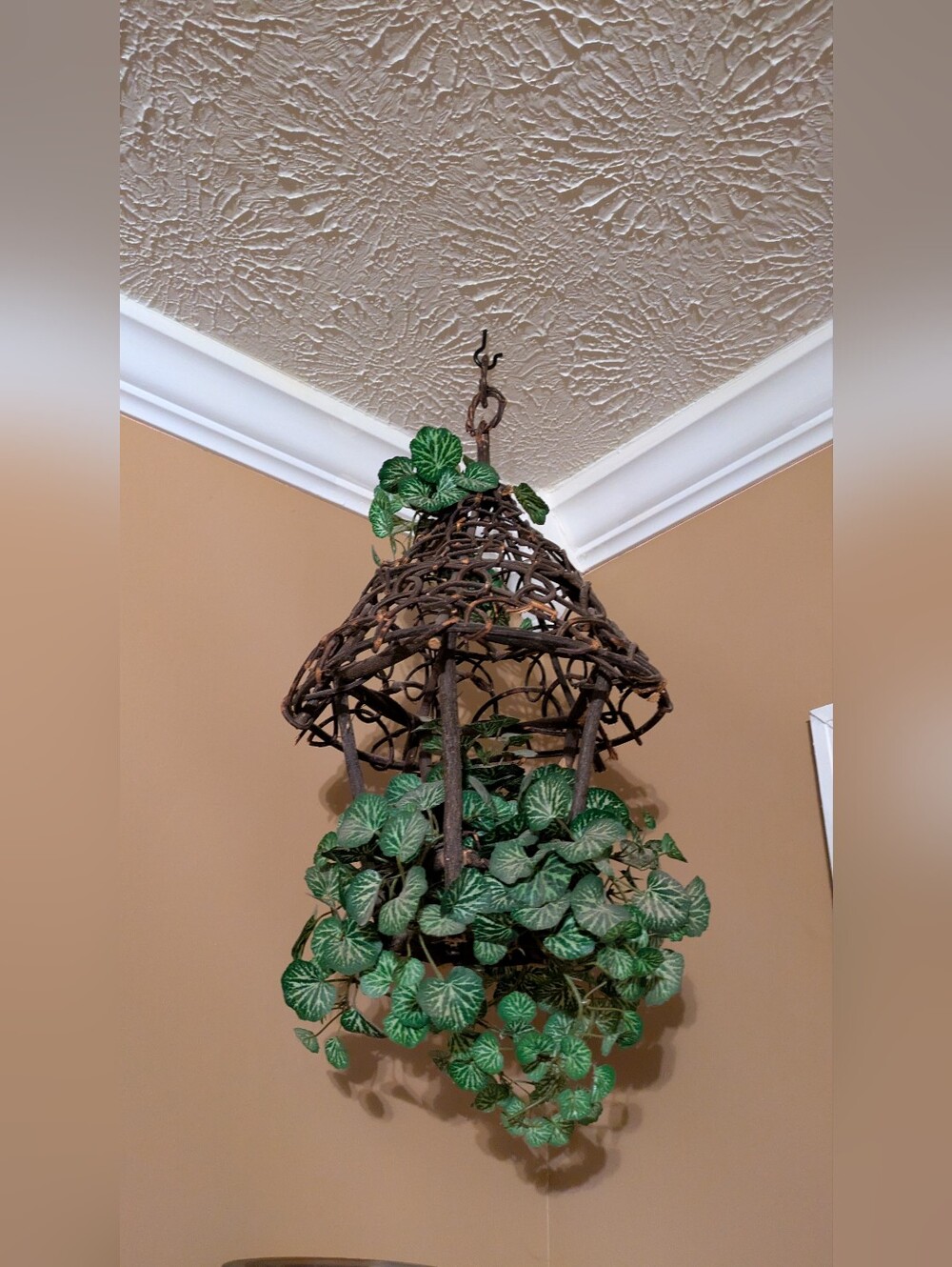 Woven Vine Hanging Planter with Green Trailing Leaves